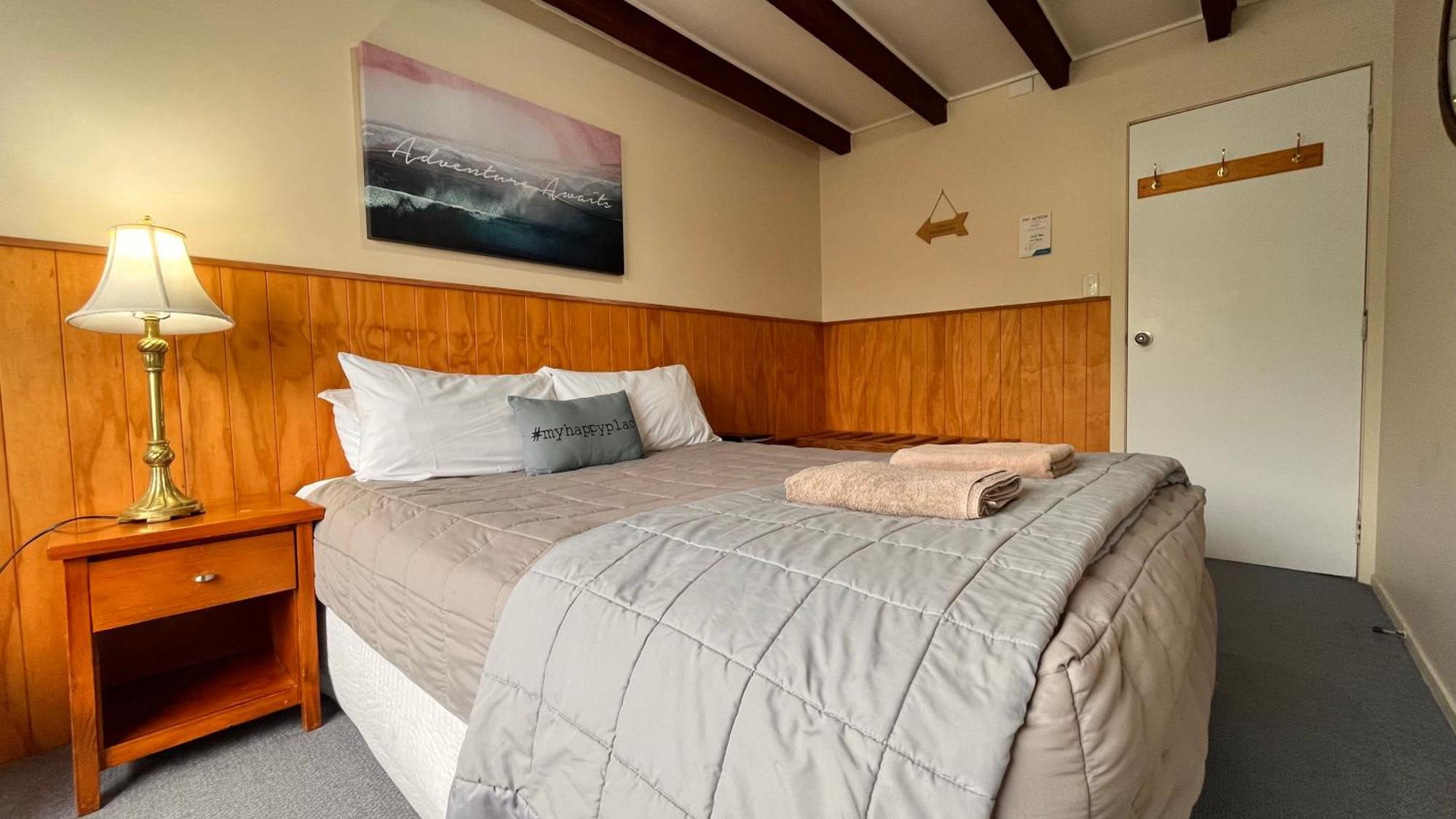 Adventure Lodge And Motels And Tongariro Crossing Track Transport National Park Εξωτερικό φωτογραφία