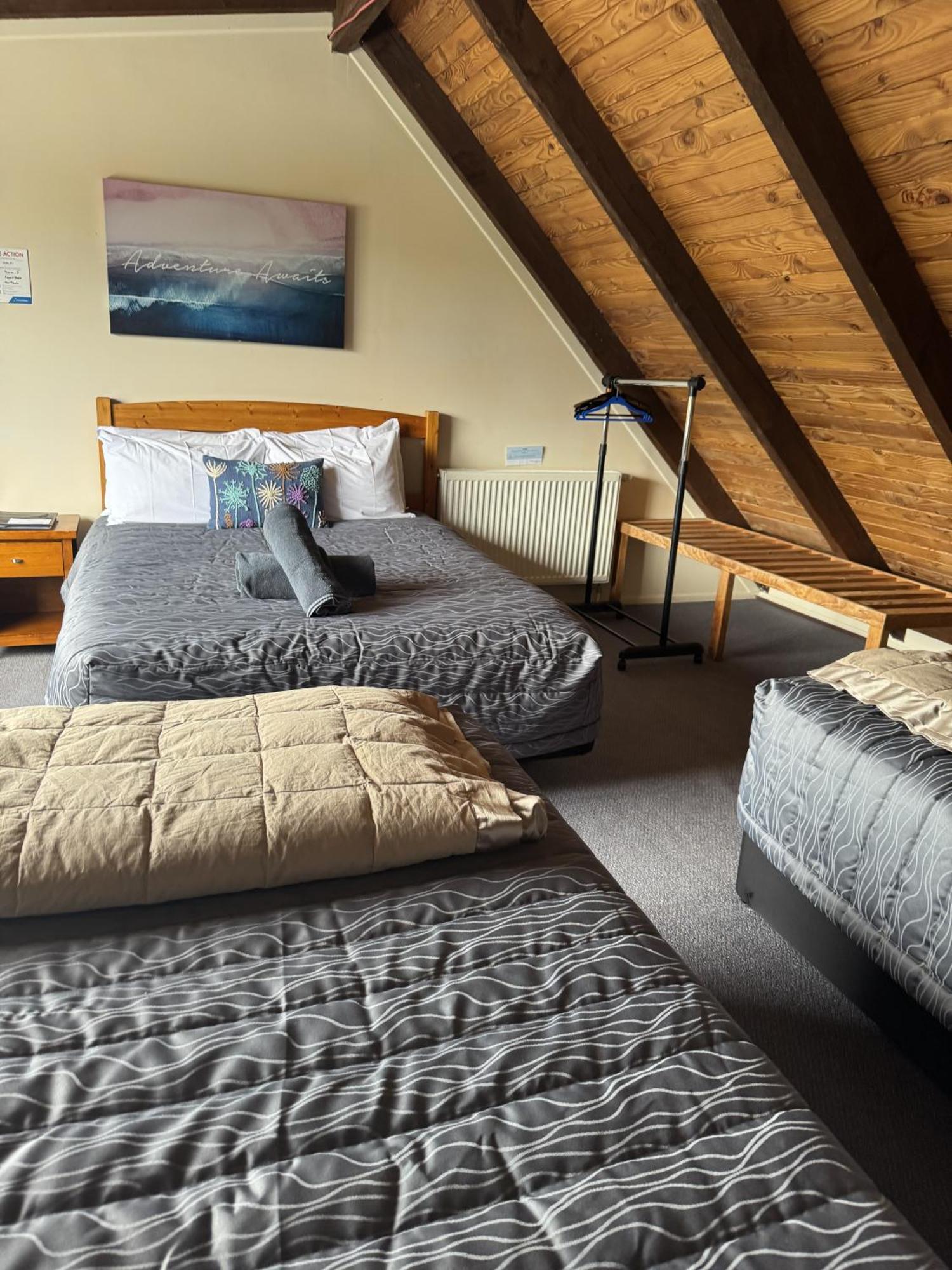 Adventure Lodge And Motels And Tongariro Crossing Track Transport National Park Εξωτερικό φωτογραφία