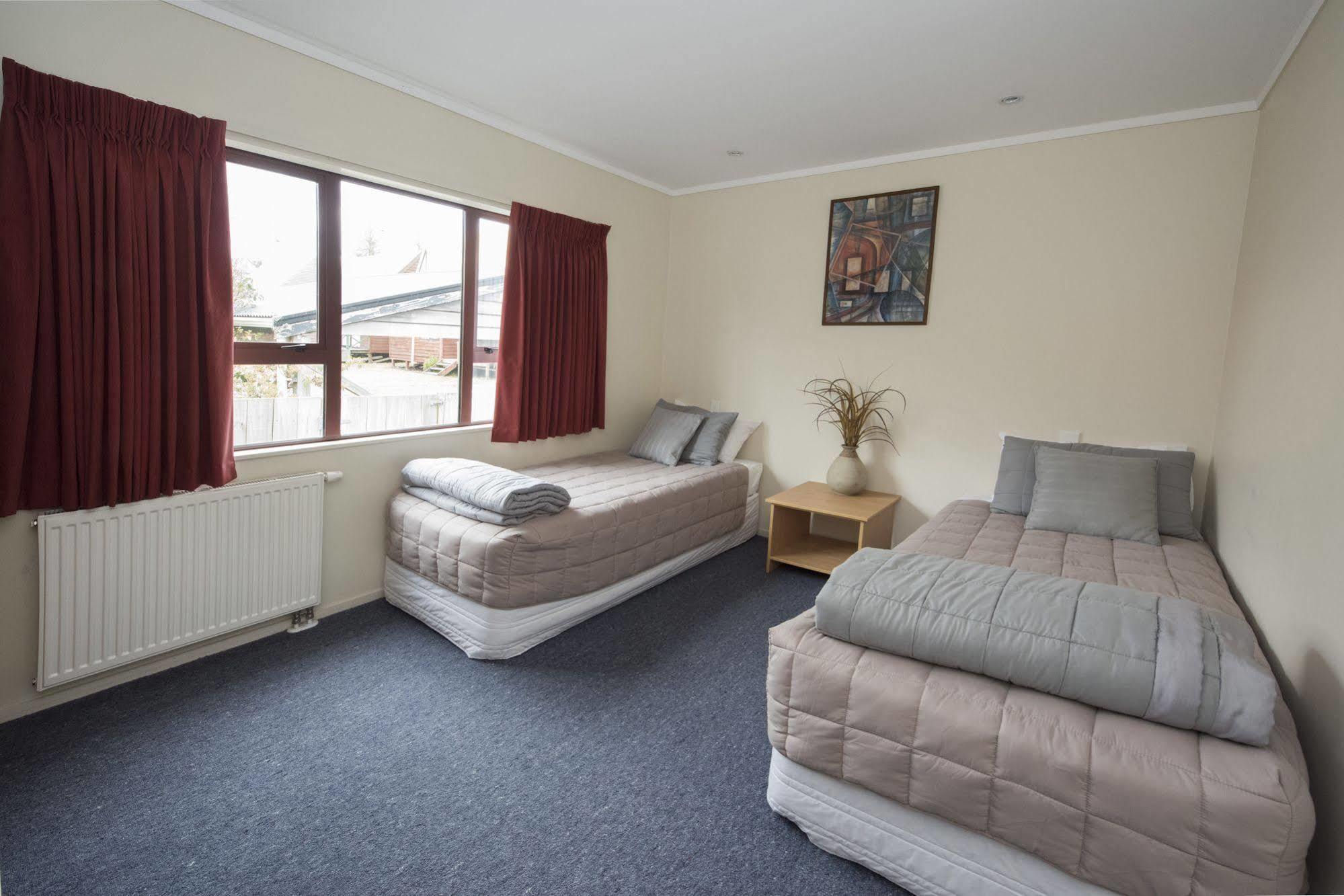 Adventure Lodge And Motels And Tongariro Crossing Track Transport National Park Εξωτερικό φωτογραφία