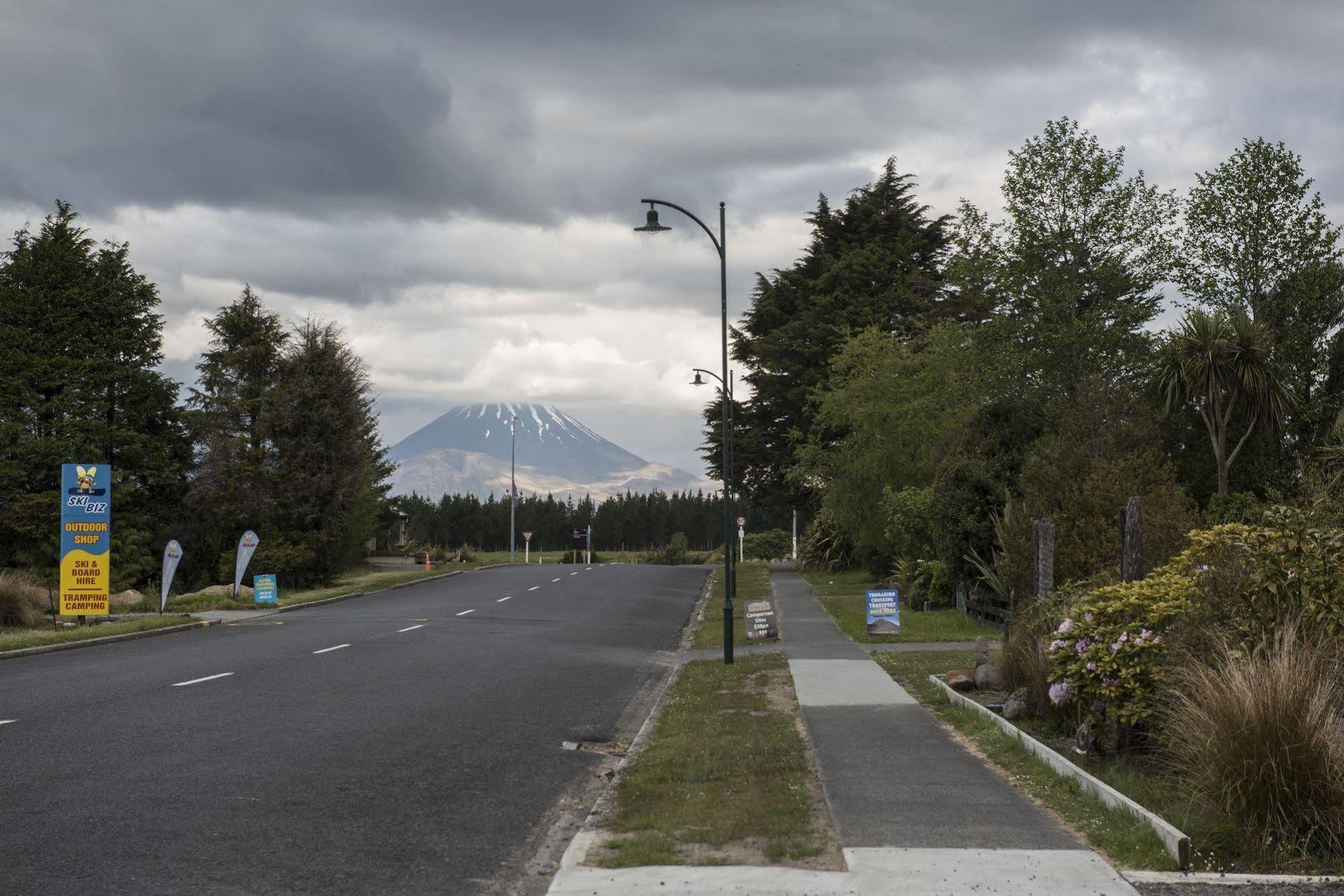 Adventure Lodge And Motels And Tongariro Crossing Track Transport National Park Εξωτερικό φωτογραφία